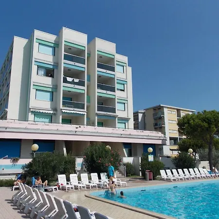 Comfy By The Sea In Apartament